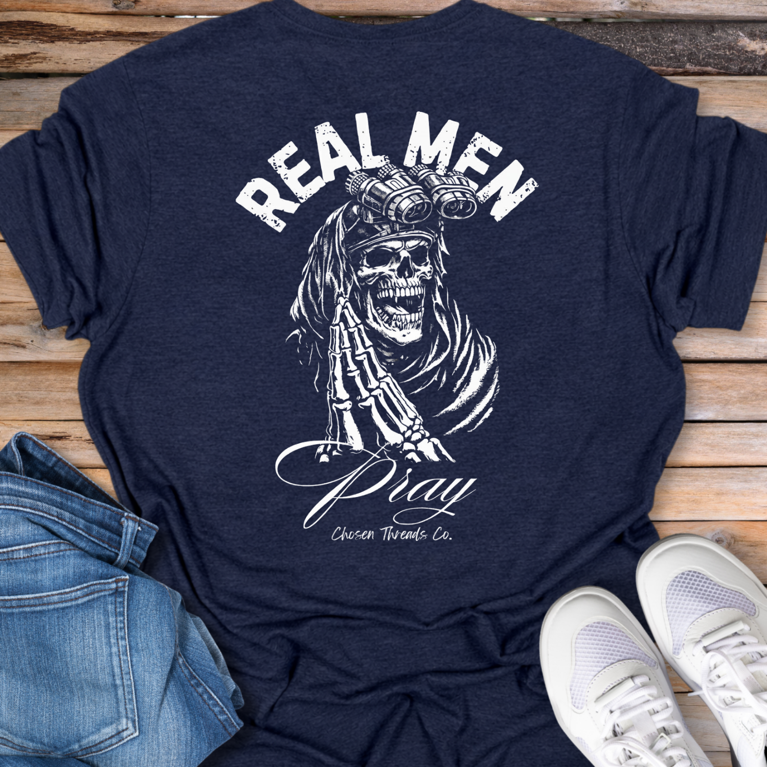 Real Men Pray T-Shirt